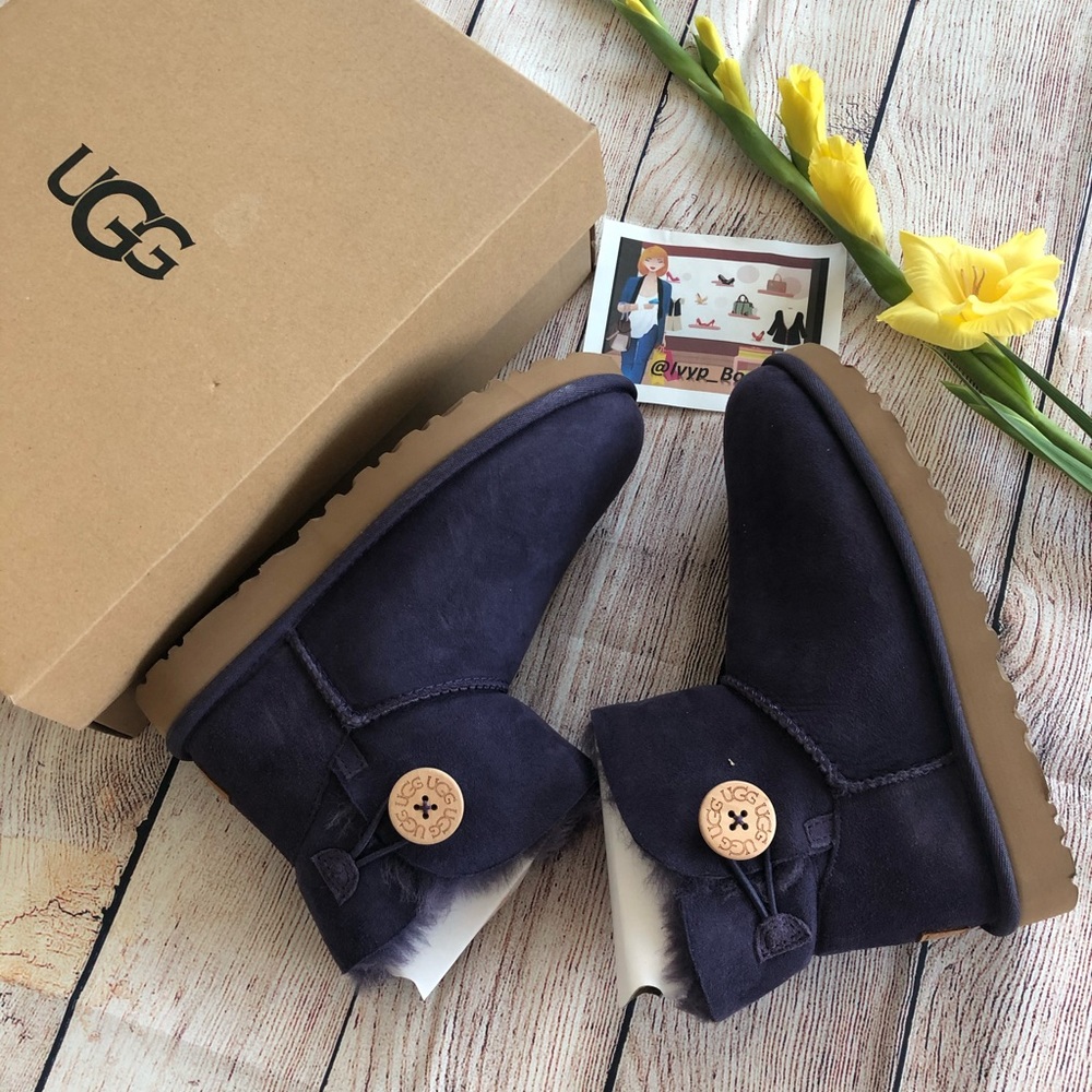 UGG Mini Bailey Button II Boot